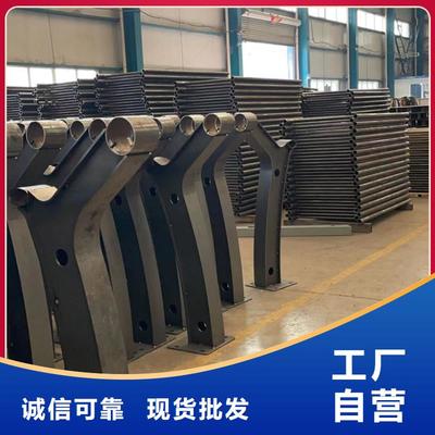 選擇實力工廠，鑄就安全與美學(xué)——金屬景觀防撞護欄選購指南
